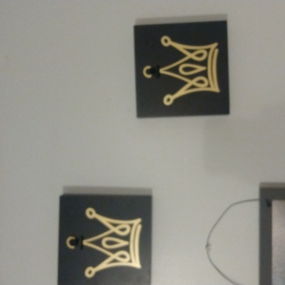 king/queen wall art